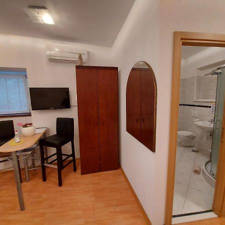 Guesthouse Boris Лабин Экстерьер фото